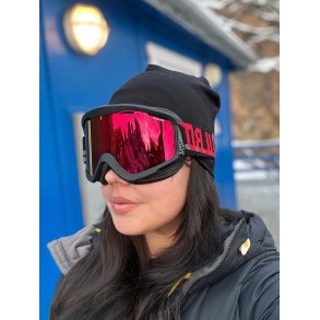 JULBO Solbriller & Goggles / Sun Glasses & Goggles / Seqinersiutit Isaruarsuillu