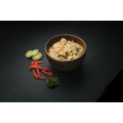 REAL Field Meal Cremet Pasta med Svinek�d og urter / Creamy Pasta with Pork 145 gr. 700 kcal