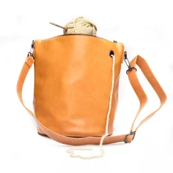 Unwind PU-l�der strikketaske (ikke �gte l�der), 35x30x24cm