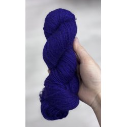 Qiviut Standard Moskusgarn 2 tr�ds l�bel�ngde 360 m, ca. 50 gram Lilla