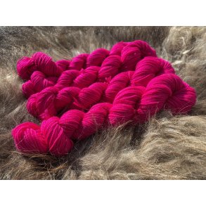 Strmpegarn, 50 gr. UNIKA