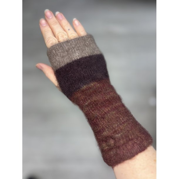 Moskus Qiviut Musk Ox H�ndledsvarmere lange med hul til tommelfinger 3