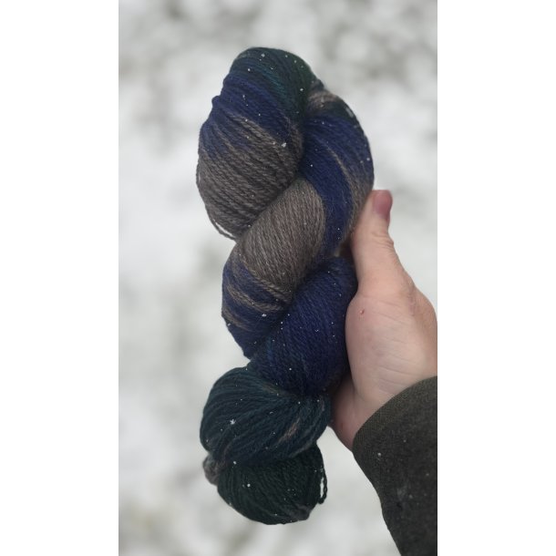 Qiviut Standard Moskusgarn 2 trds lbelngde 360 m, ca. 50 gram UNIKA