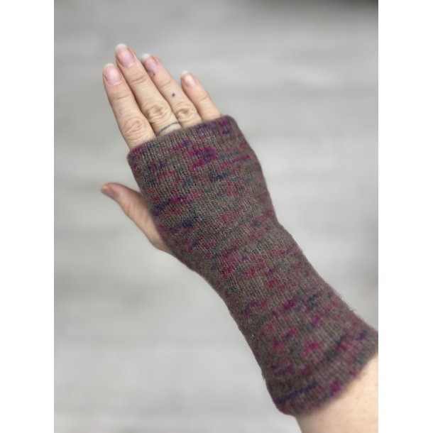 Moskus Qiviut Musk Ox H�ndledsvarmere lange med hul til tommelfinger 11