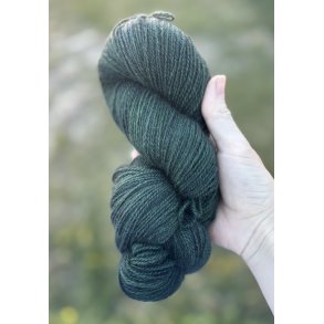 Qiviut Standard Moskusgarn 2 trds lbelngde 360 m, ca. 50 gram Oliven