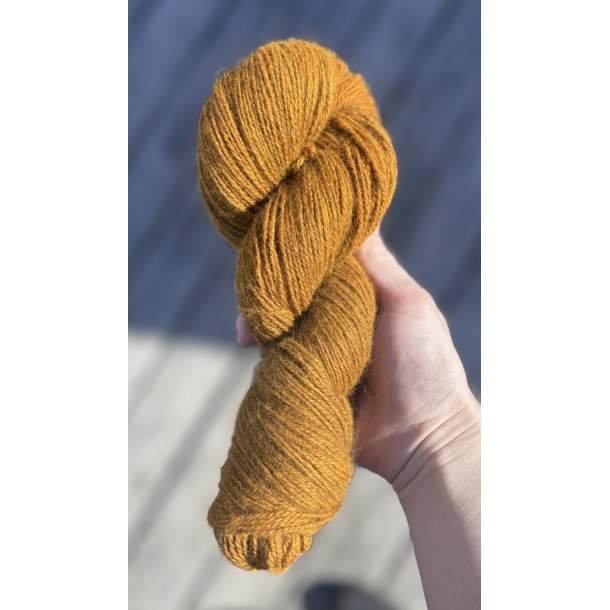 Qiviut Standard Moskusgarn 2 tr�ds l�bel�ngde 360 m, ca. 50 gram UNIKA