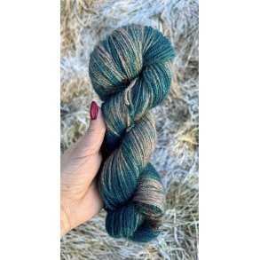 Qiviut Standard Moskusgarn 2 trds lbelngde 360 m, ca. 50 gram UNIKA