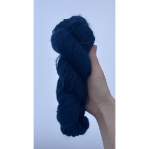 Qiviut Standard Moskusgarn 2 tr�ds l�bel�ngde 360 m, ca. 50 gram Tungujortoq