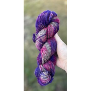 Qiviut Standard Moskusgarn 2 trds lbelngde 360 m, ca. 50 gram Pink Lilla