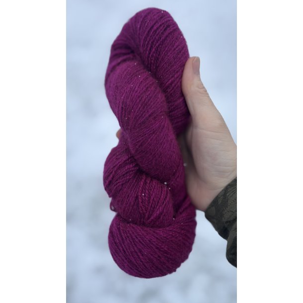 Qiviut Standard Moskusgarn 2 tr�ds l�bel�ngde 360 m, ca. 50 gram Pink