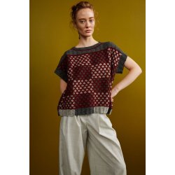 Et strikkeliv 2, ud i verden